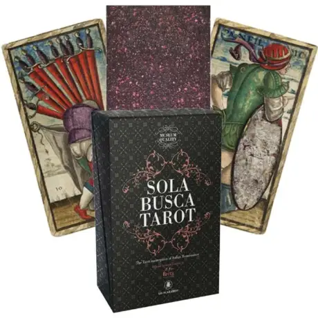 stylowe przykładowe karty i eleganckie pudełko talii Sola Busca Tarot